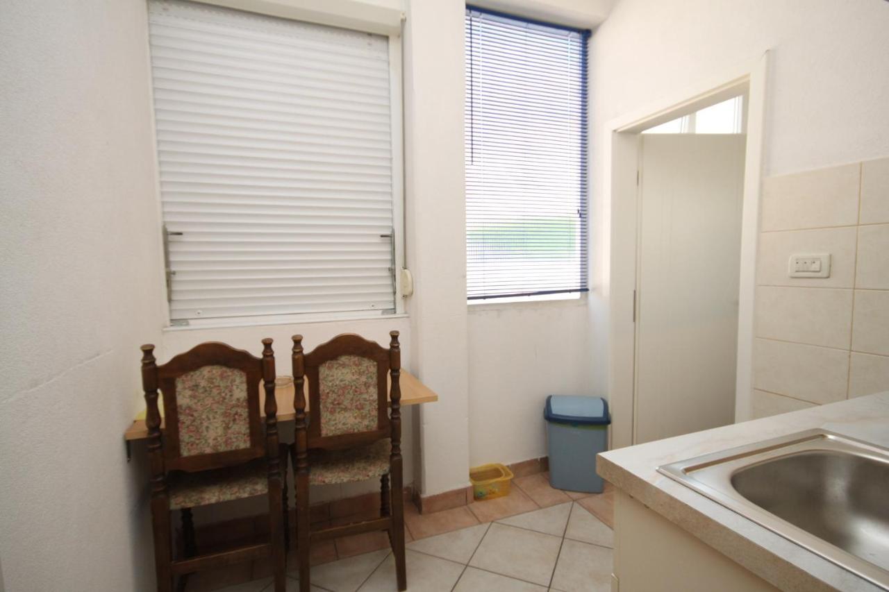 Apartments With A Parking Space Makarska - 6693 Dış mekan fotoğraf