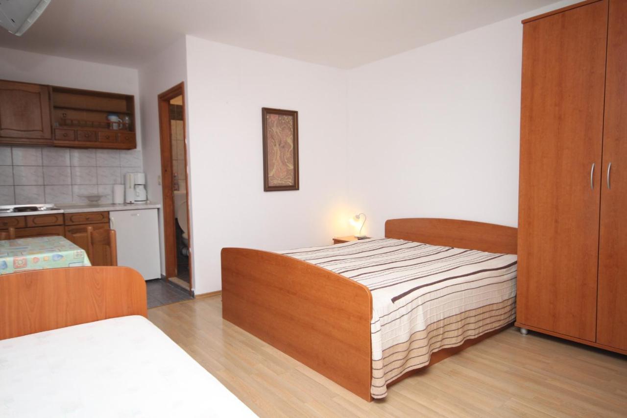 Apartments With A Parking Space Makarska - 6693 Dış mekan fotoğraf