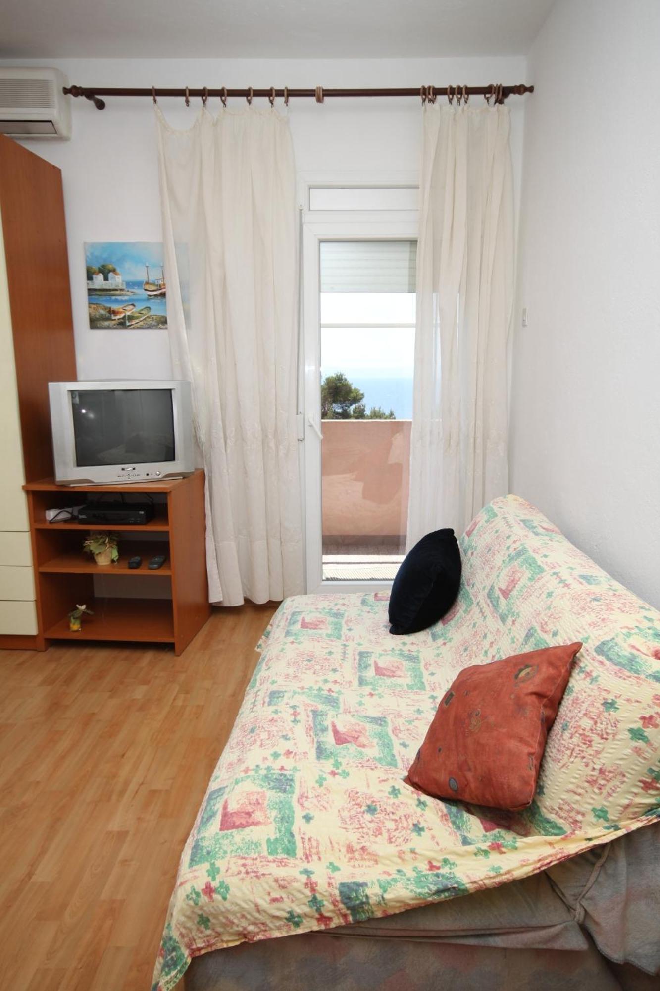 Apartments With A Parking Space Makarska - 6693 Oda fotoğraf